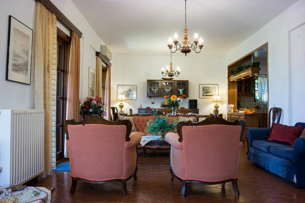Alexandra Villa Stalós Exterior foto