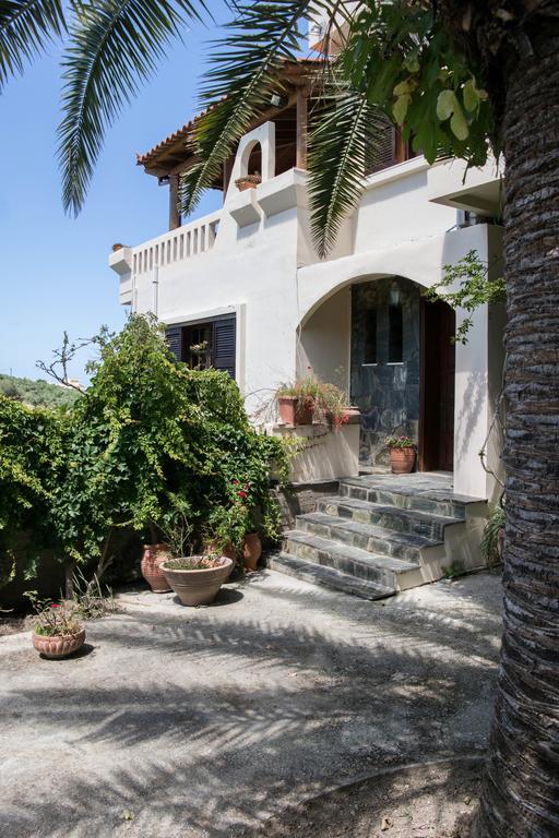 Alexandra Villa Stalós Exterior foto